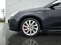 Usado Alfa Romeo Giulietta Distinctive 105 HP (77 kW) 2011 Preto Citadino