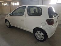 usado Toyota Yaris - Diesel - 5 lugares - 242 mil kms!