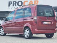 Usado Mercedes Vaneo 91 HP (66 kW) 2002 Vermelho Monovolume