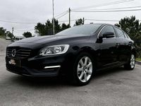 Usado Volvo S60 Momentum 190 HP (139 kW) 2017 Preto Sedan