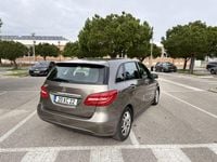 Usado Mercedes B180 Edition 109 HP (80 kW) 2014 Outro Monovolume