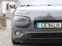 Usado Citroën C4 Cactus 100 HP (73 kW) 2015 Cinzento Citadino