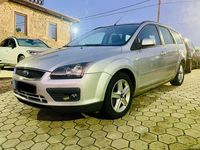 Usado Ford Focus 109 HP (80 kW) 2007 Cinzento Carrinha