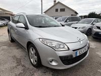 Usado Renault Mégane III 90 HP (66 kW) 2011 Cinzento Carrinha