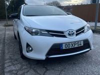 usado Toyota Auris Hybrid 