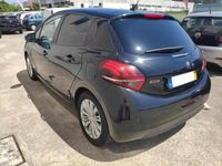 Usado Peugeot 208 102 HP (75 kW) 2019 Preto Citadino