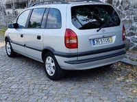 usado Opel Zafira 2.0 DTI 7 lugares