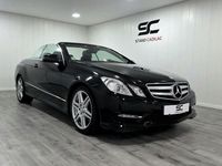 Usado Mercedes E250 AMG 204 HP (150 kW) 2012 Preto Cabrios