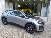 Usado Peugeot 2008 102 HP (75 kW) 2025 Cinzento SUV