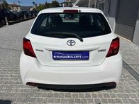 Usado Toyota Yaris 90 HP (66 kW) 2016 Branco