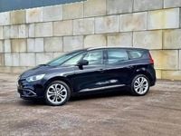 Usado Renault Grand Scénic IV Luxe 110 HP (80 kW) 2016 Preto Monovolume