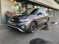 Usado VW T-Cross Style 110 HP (80 kW) 2023 Branco SUV