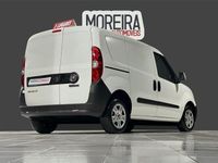 Usado Fiat Doblò Easy 95 HP (69 kW) 2021 Branco Monovolume
