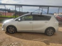 Usado Toyota Verso 112 HP (82 kW) 2014 Cinzento Monovolume