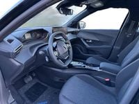 Usado Peugeot e-2008 Allure 100 kW (136 HP) 2022 Preto SUV