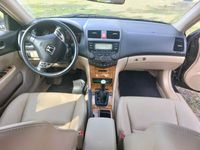 usado Honda Accord 2.2. i-CTDi Sedan Diesel Estofos de pele