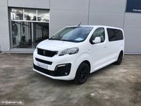 usado Peugeot Traveller 9 LUGARES