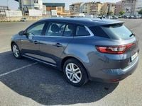 Usado Renault Mégane GrandTour 110 HP (80 kW) 2017 Cinzento Carrinha