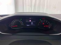 Usado Peugeot 2008 Style 102 HP (75 kW) 2025 Preto SUV