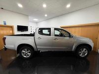 Usado Isuzu D-Max 163 HP (119 kW) 2018 Cinzento