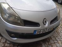 Usado Renault Clio II 55 HP (40 kW) 2006 Sedan