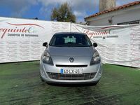 Usado Renault Grand Scénic III Dynamique 110 HP (80 kW) 2011 Cinzento Monovolume