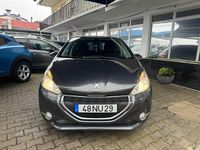 Usado Peugeot 208 82 HP (60 kW) 2013 Cinzento Citadino