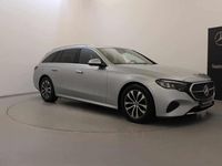 Usado Mercedes E220 Avantgarde 197 HP (144 kW) 2024 Cinzento