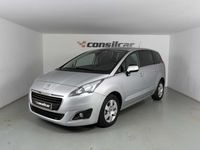 Usado Peugeot 5008 Allure 115 HP (84 kW) 2014 Cinza Monovolume