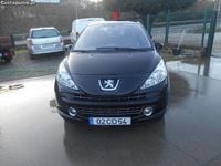 Usado Peugeot 207 68 HP (50 kW) 2006 Preto