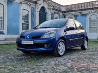 Usado Renault Clio II 75 HP (55 kW) 2006 Azul