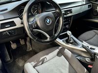 usado BMW 318 e91 para venda