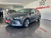 Usado Hyundai Ioniq 141 HP (103 kW) 2017 Cinzento Citadino