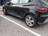 Usado Renault Clio IV 100 HP (73 kW) 2014 Sedan