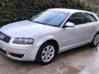 usado Audi A3 2.0 FSI - GPL