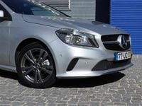 Usado Mercedes A180 109 HP (80 kW) 2018 Cinzento Citadino