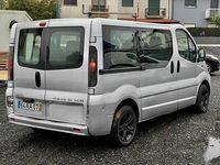Usado Opel Vivaro 101 HP (74 kW) 2005 Cinzento Monovolume