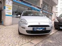 Usado Fiat Grande Punto 90 HP (66 kW) 2015 Cinza prata Citadino