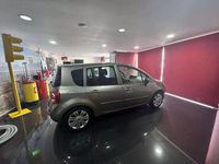 Usado Renault Modus Dynamique 85 HP (62 kW) 2008 Dourado Monovolume