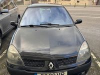 Usado Renault Clio II 65 HP (47 kW) 2003 Sedan