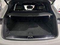 Usado Porsche Cayenne Platinum Edition 462 HP (339 kW) 2022 Cinza SUV
