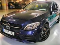 Usado Mercedes C300 AMG line 306 HP (225 kW) 2021 Azul Carrinha
