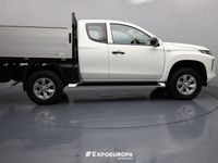 usado Mitsubishi L 200 2.3 DI-D 4WD 4X4 3LUG