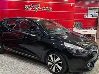 Usado Renault Clio IV Dynamique 85 HP (62 kW) 2014 Preto