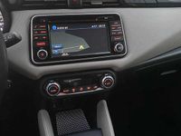 Usado Nissan Micra 90 HP (66 kW) 2018 Cinzento Citadino