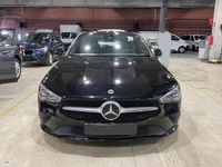 Usado Mercedes CLA180 Shooting Brake Business 116 HP (85 kW) 2021 Preto Carrinha