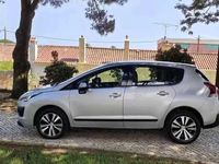 Usado Peugeot 3008 Active 112 HP (82 kW) 2014 Cinza prata Monovolume