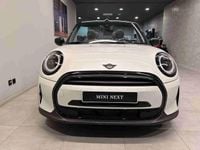 Usado Mini Cooper Cabriolet Classic 136 HP (100 kW) 2023 Branco Cabrios