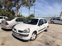 Usado Renault Clio II 65 HP (47 kW) 2006 Branco Citadino
