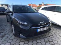 Usado Kia Ceed Sportswagon EX 136 HP (100 kW) 2024 Cinzento Carrinha